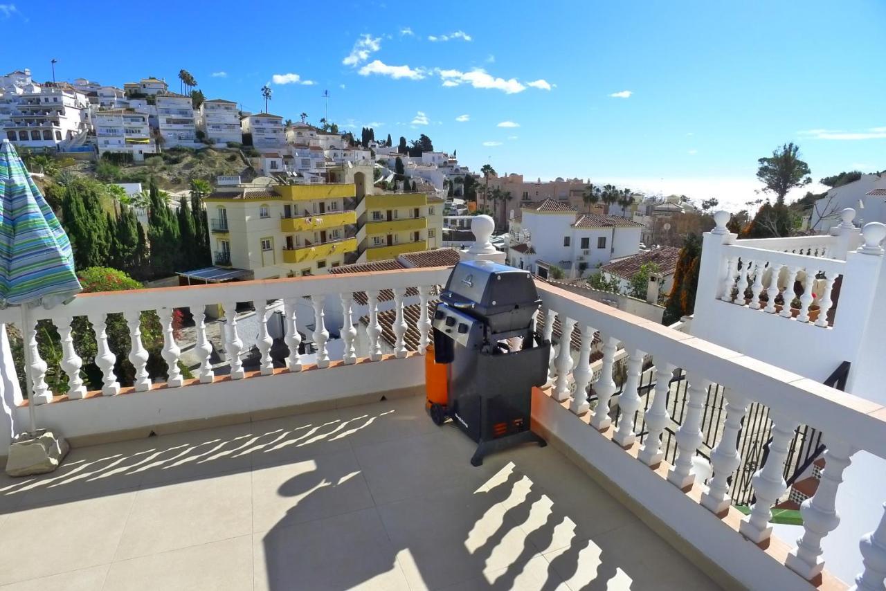 فيلا R1352 Pinomar D نيرخا المظهر الخارجي الصورة
